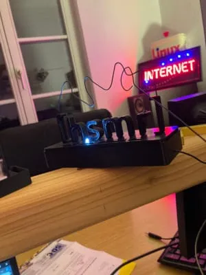 hsmrHotWire.jpg